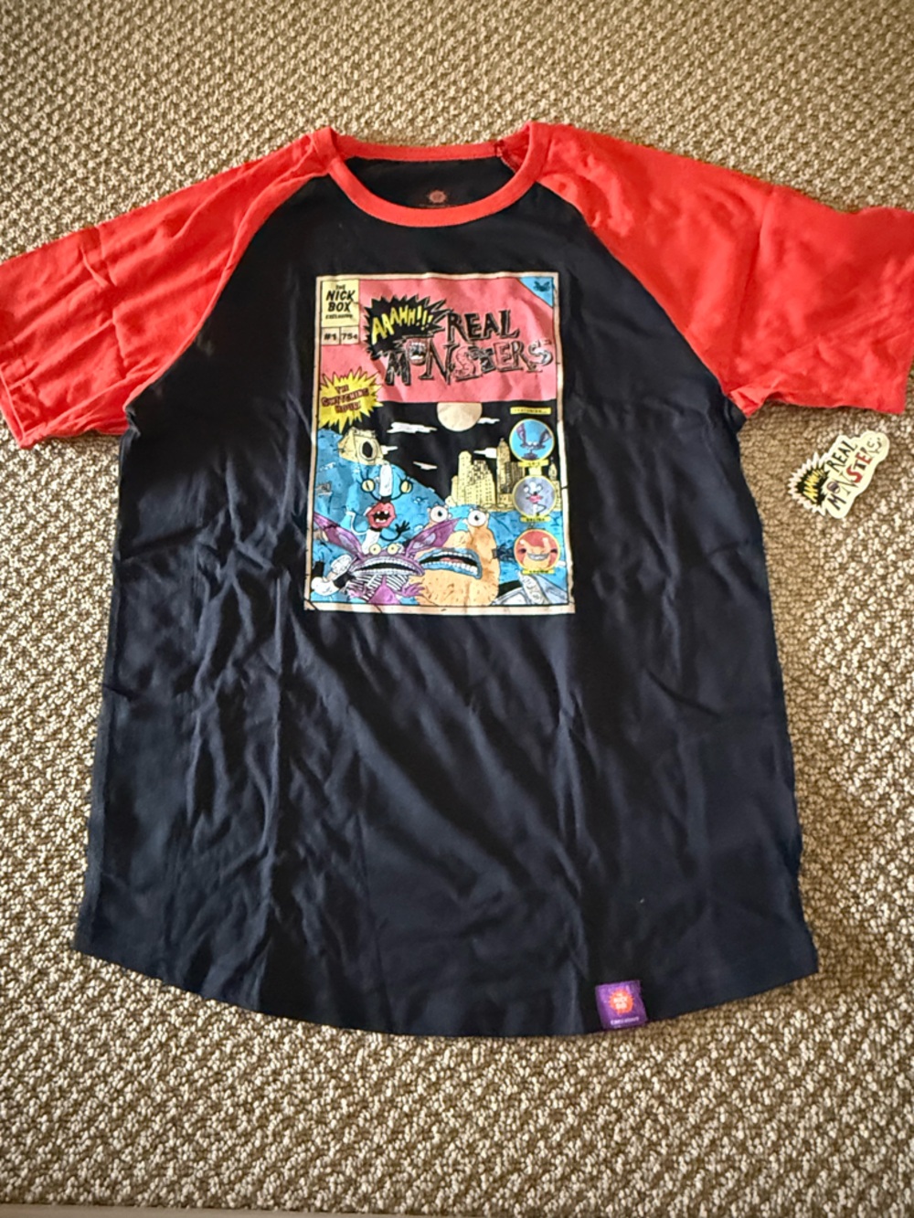 NWT Nickbox exclusive “Ahhh Real Monsters” Comic graphic t-shirt